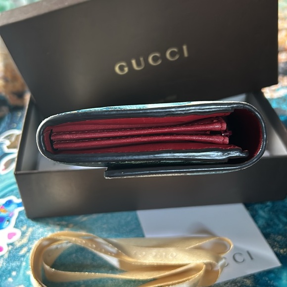 SOLD Like New GUCCI Bloom Long Wallet - Picture 7 of 10